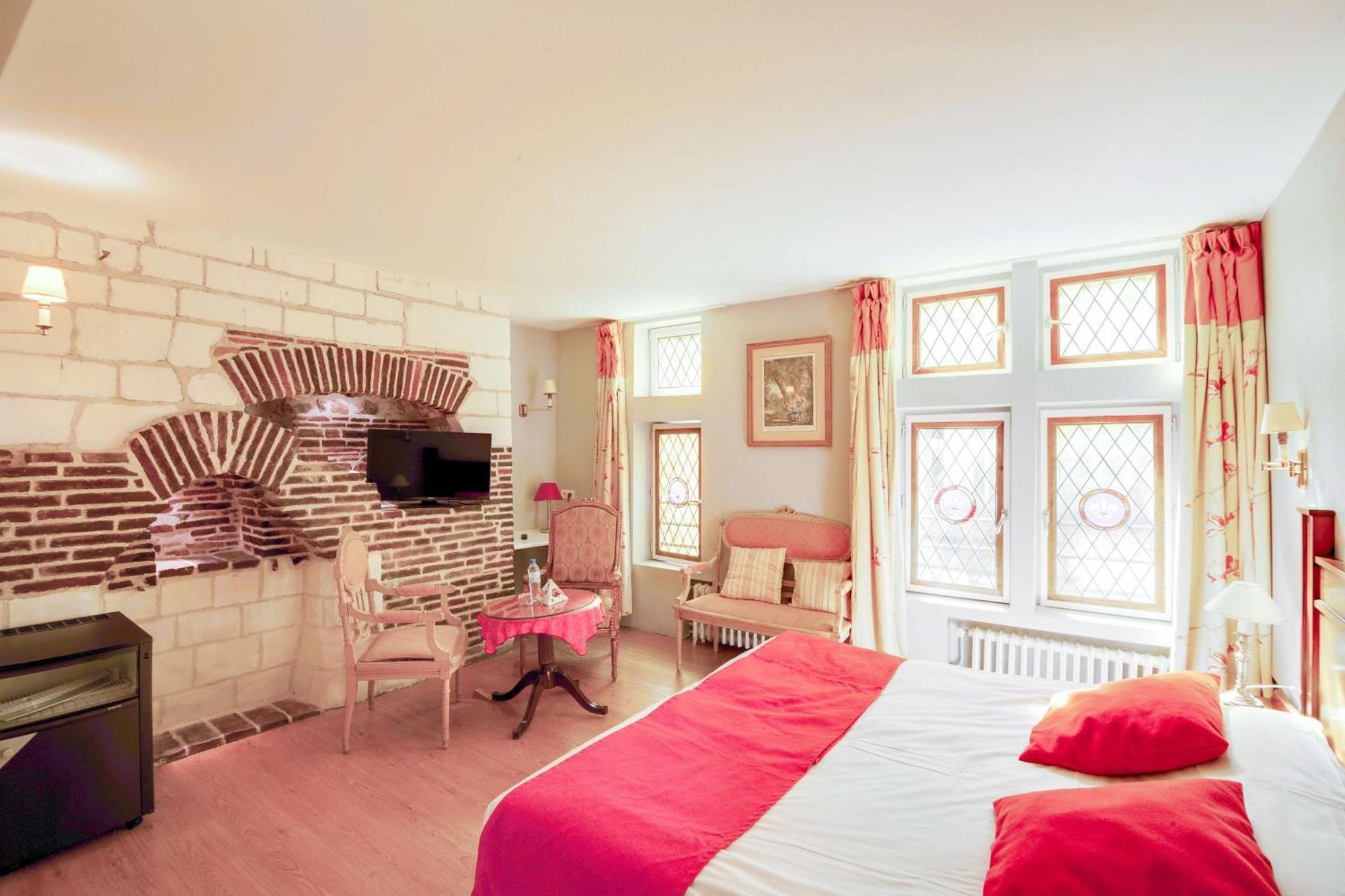 Brit Hotel Comtes De Champagne - Troyes Centre Historique Bagian luar foto