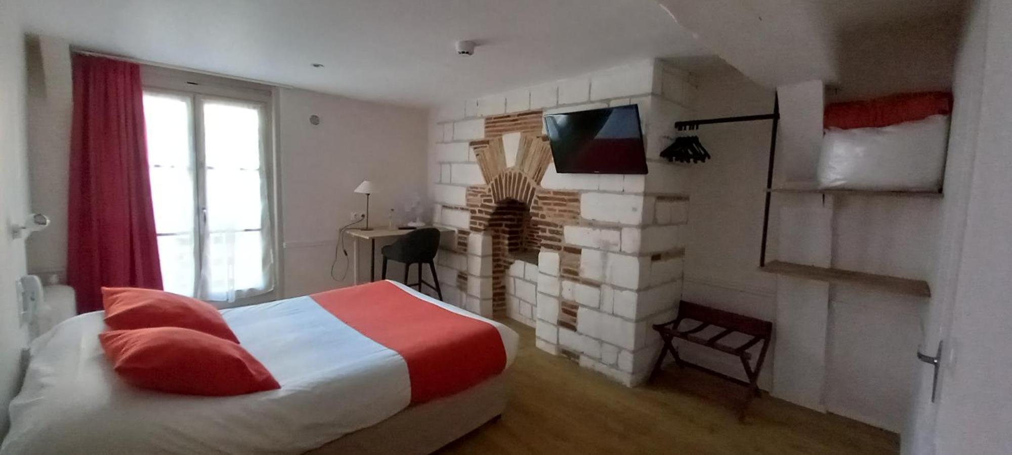 Brit Hotel Comtes De Champagne - Troyes Centre Historique Bagian luar foto